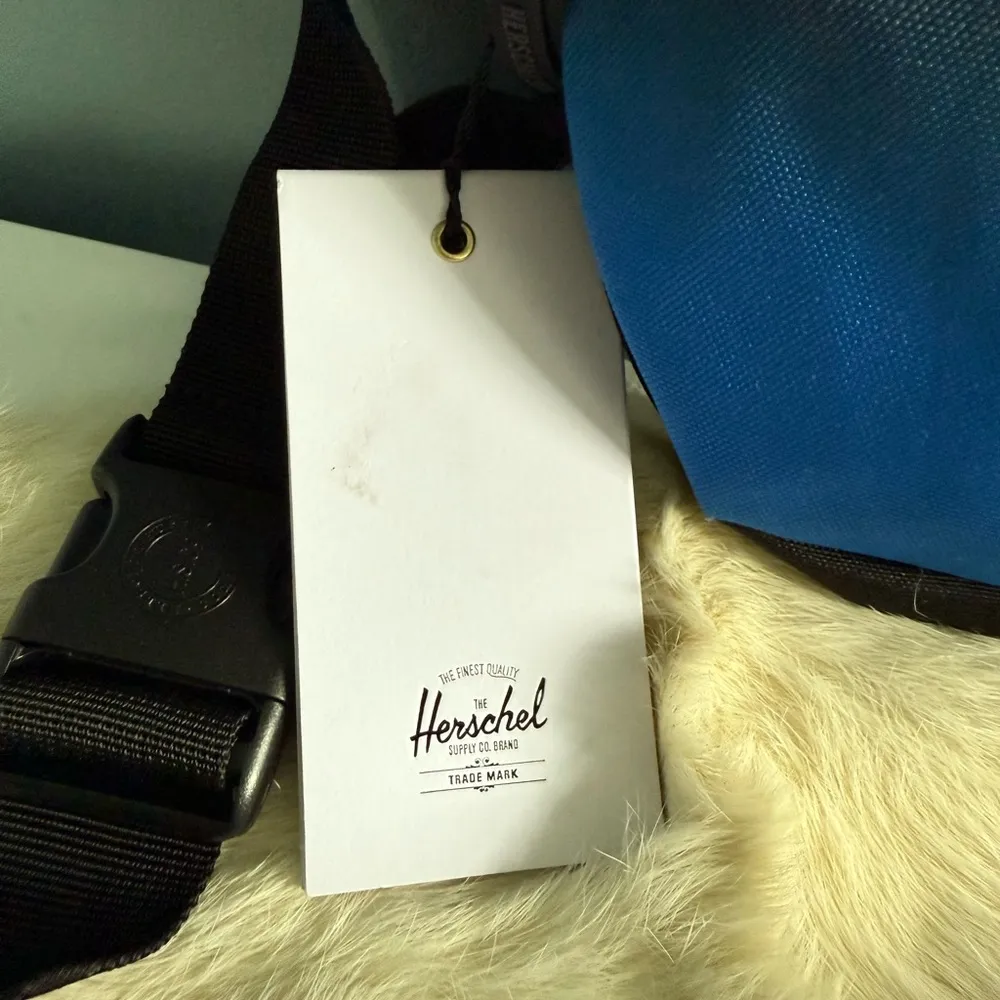 Herschel Supply Company Fifteen Hip Pack Belt Bag - Image 3