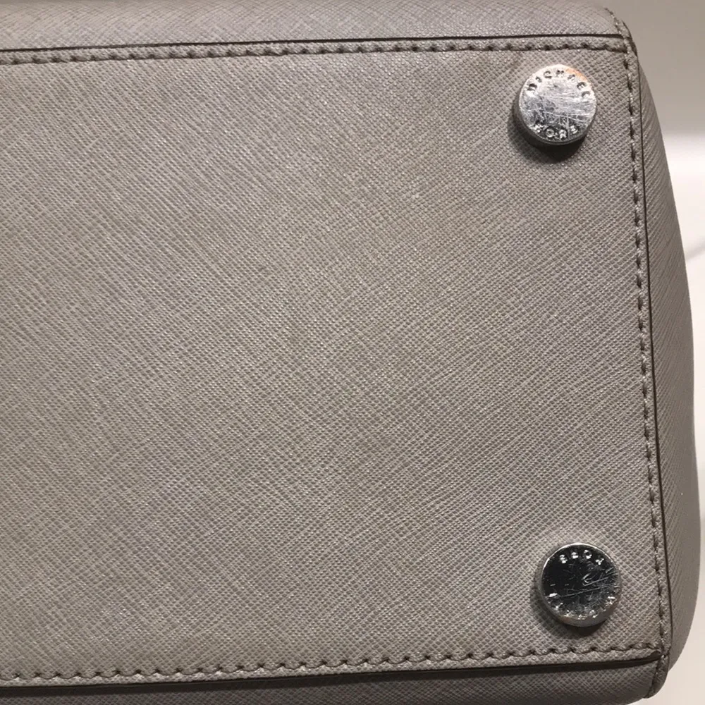 MICHAEL Michael Kors Leather Gray Satchel Hand Bag - Image 12