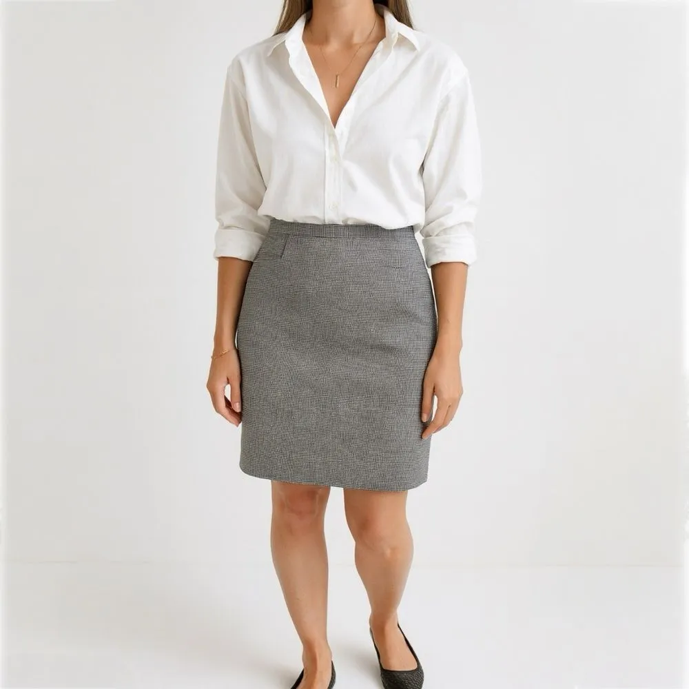 Talbots  100% Irish Linen Skirt in Mini Houndstooth - Size 10 - Image 2