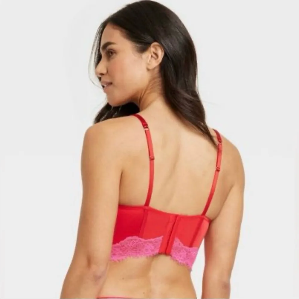 NWT Red and Pink Lace Bustier Bra Size M - Image 2