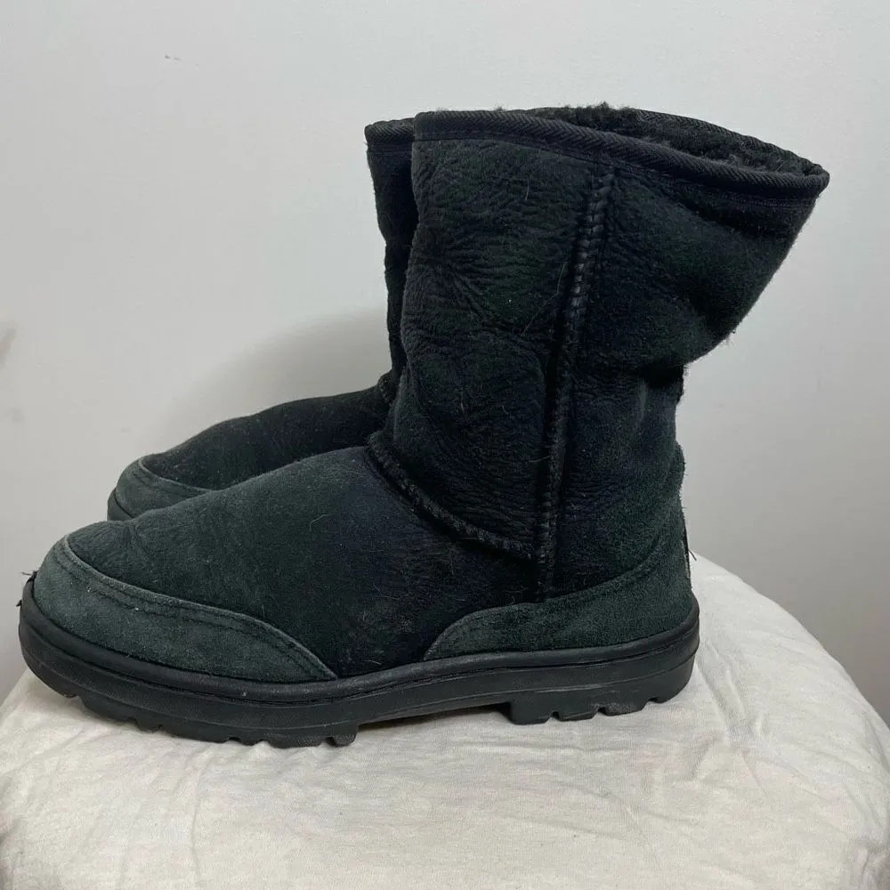 UGG Australia Classic Short Off Roader Leather 5525 Lined‎ Winter Boots Black 7 - Image 4