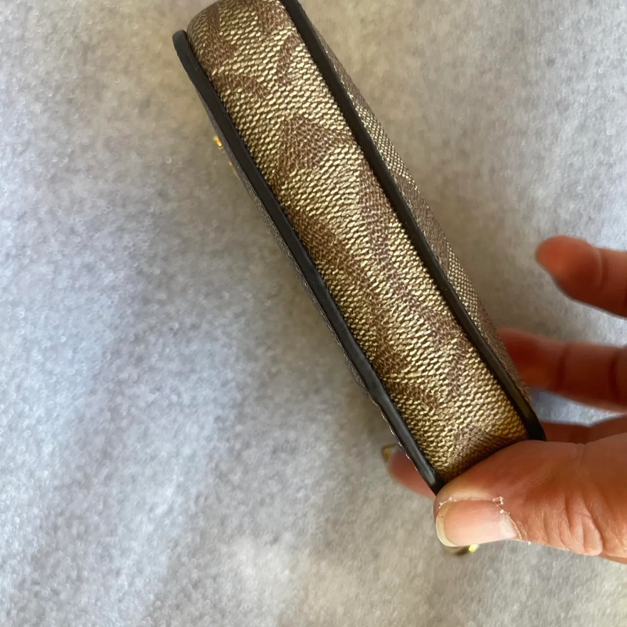 Coach Khaki Signature Canvas Deep Berry Zip Card Case - Image 4