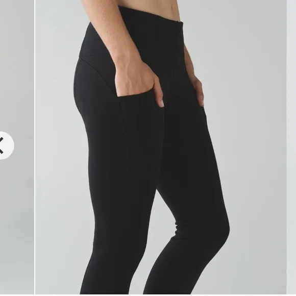 Lululemon exquisite crop high rise‎ black 2 - Image 3