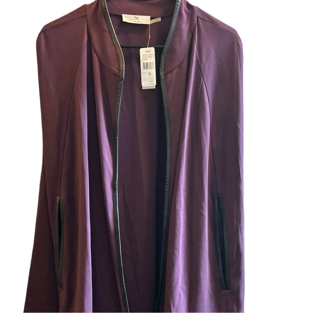 Natori coat/cape sleeveless 1X‎ - Image 2