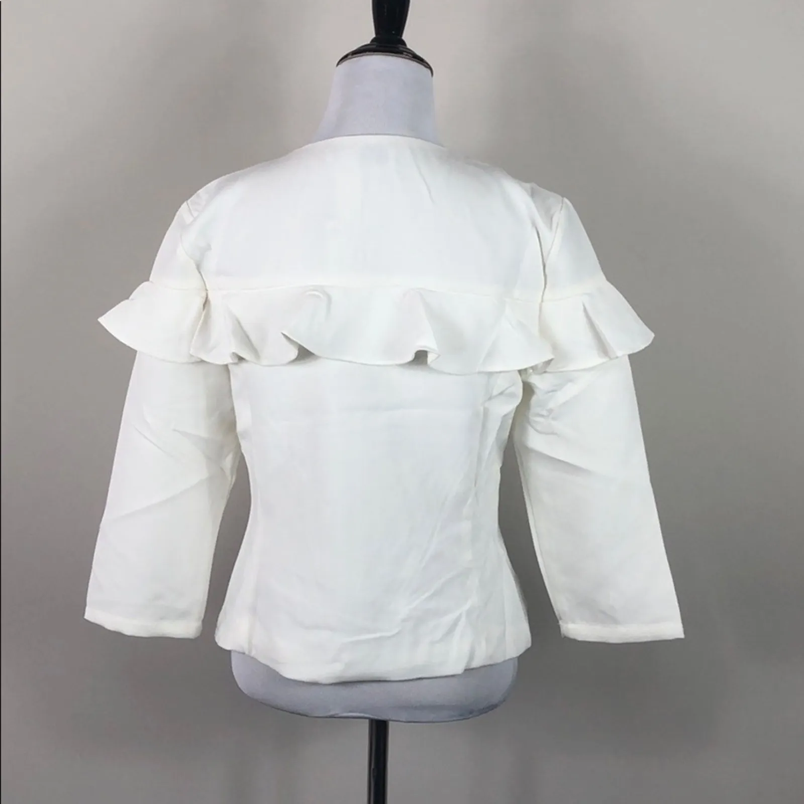 Lightweight Ruffle Jacket Ivory Zip Up White - Image 8