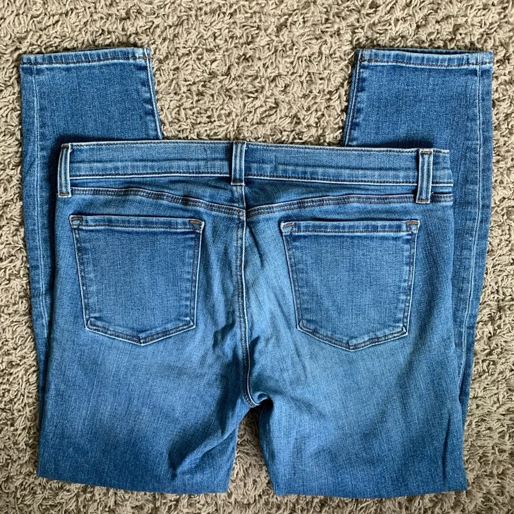 J Brand lovesick size 29 blue jeans - Image 5