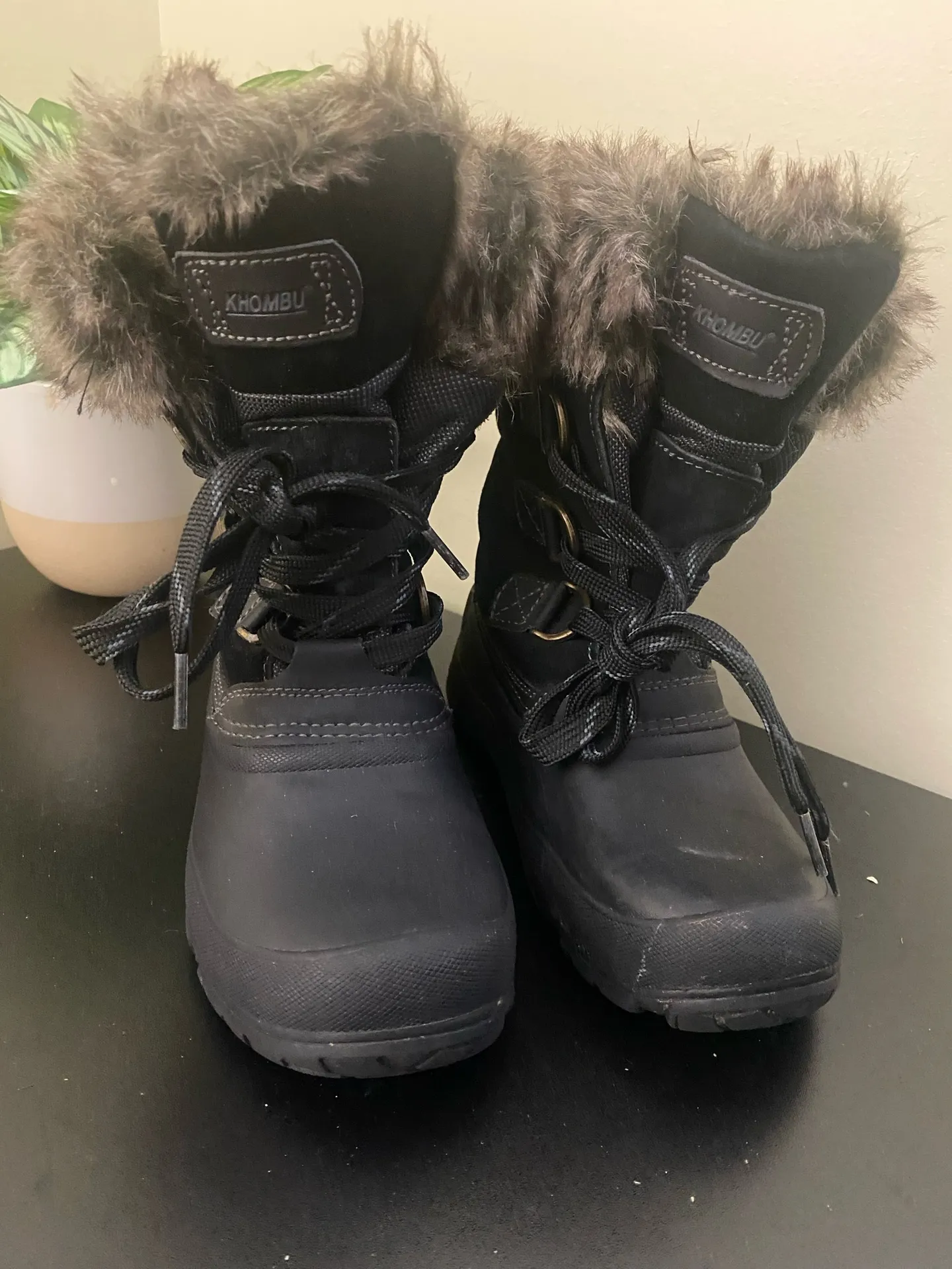 KHOMBU Slope Black Suede Leather Faux Fur Lined Ankle Boots Womens Size 7M - Image 2