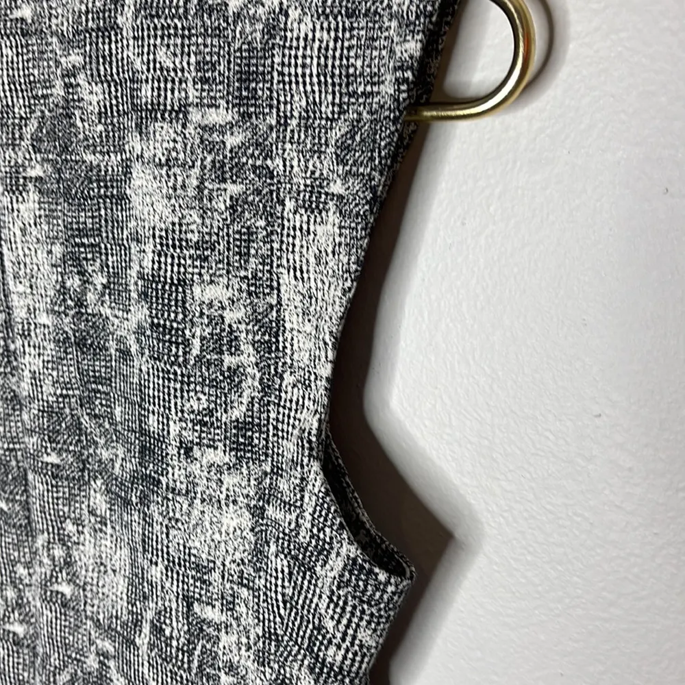 M.M. LaFleur‎ Dress Aditi Size 0P Sleeveless. Black and White. - Image 9