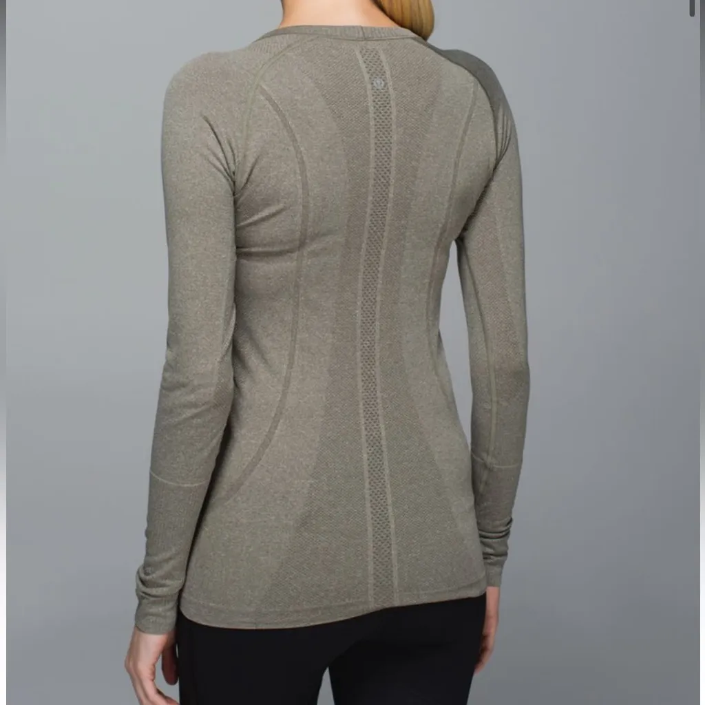 Lululemon Run: Swiftly Tech Long Sleeve Crew - Image 7