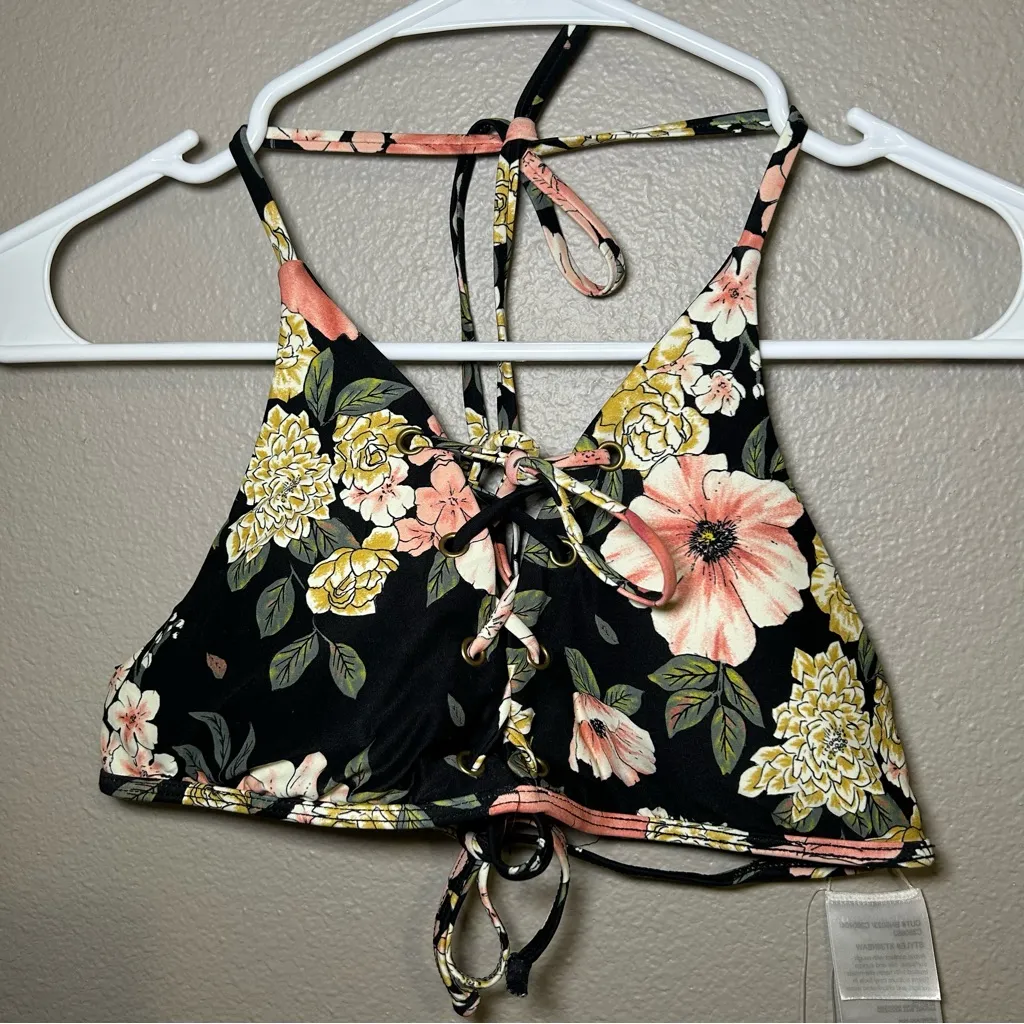 NEW Billabong Away We Go Black Floral Print Cami Bikini Top Women’s Size Medium - Image 3