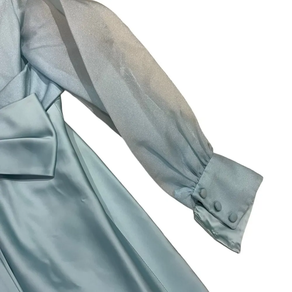 Women’s Light Blue Long Sleeve Vintage Bridesmaid Dress Lantern Sleeves and Veil Size XXS - Image 5