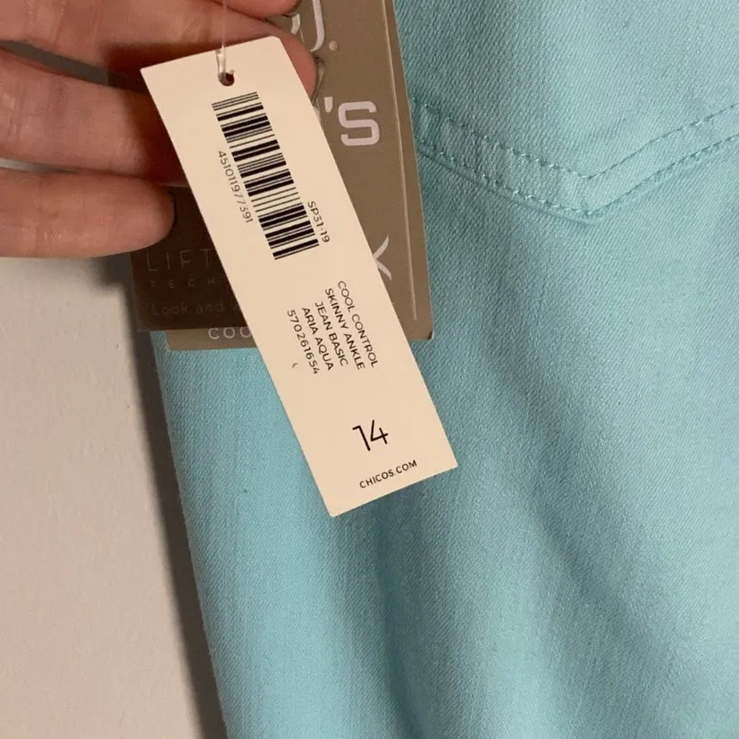 NYDJ for Chico's Women's‎ aqua cool control cropped pants NWT size 14 Blue - Image 4