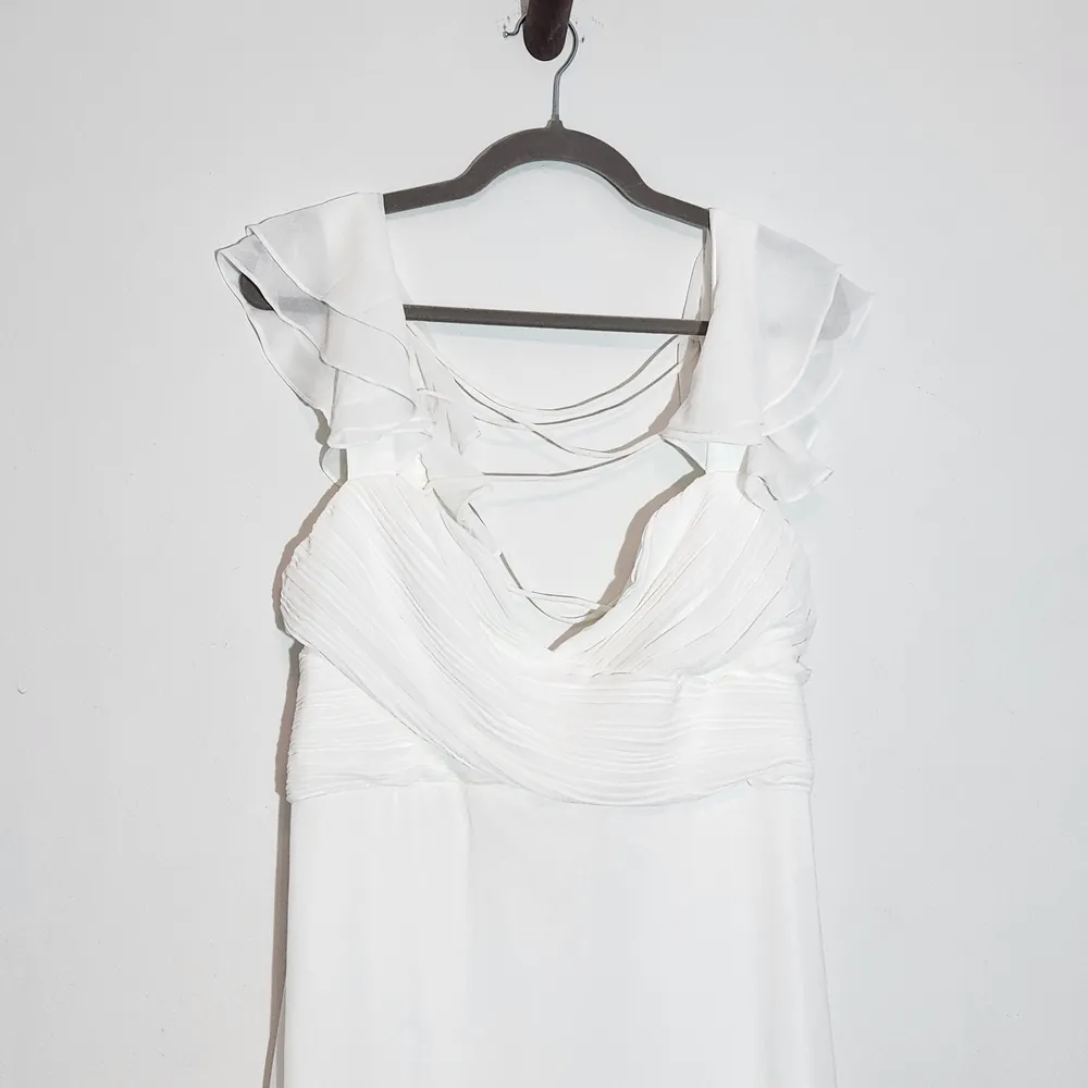 Lulus White Ruffle Sleeve Wedding Dress with Lace-up Back NWT Size XL - Image 5