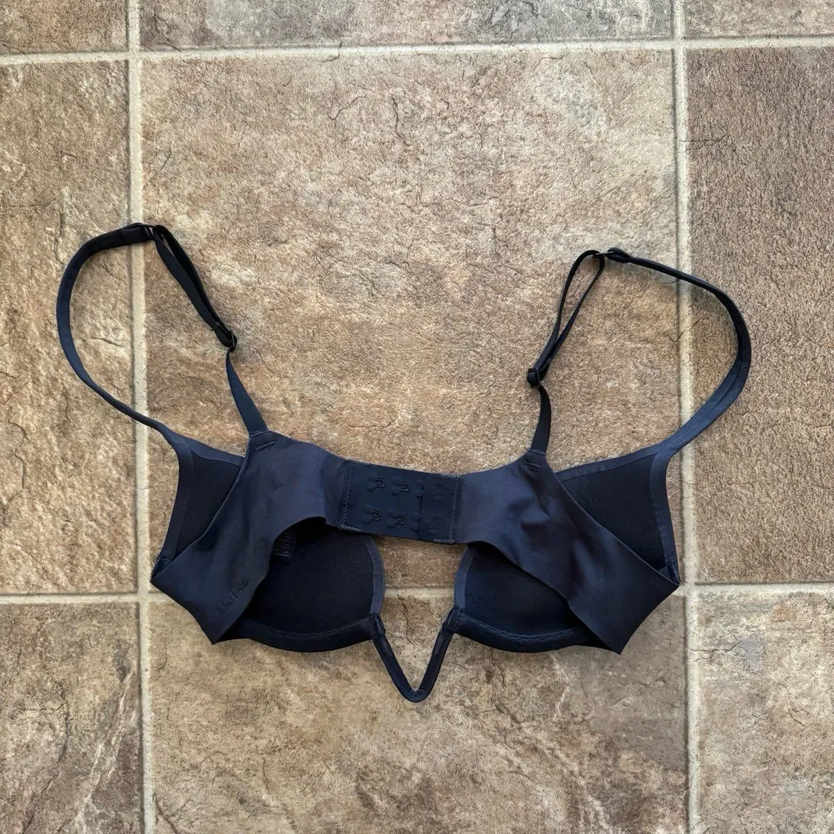 Skims Ultimate Deep Plunge Push Up Bra Onyx Size 30A - Image 6