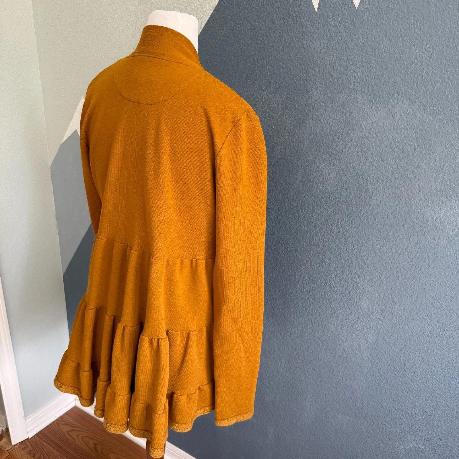 Anthropologie Cardigan Size Medium - Image 10