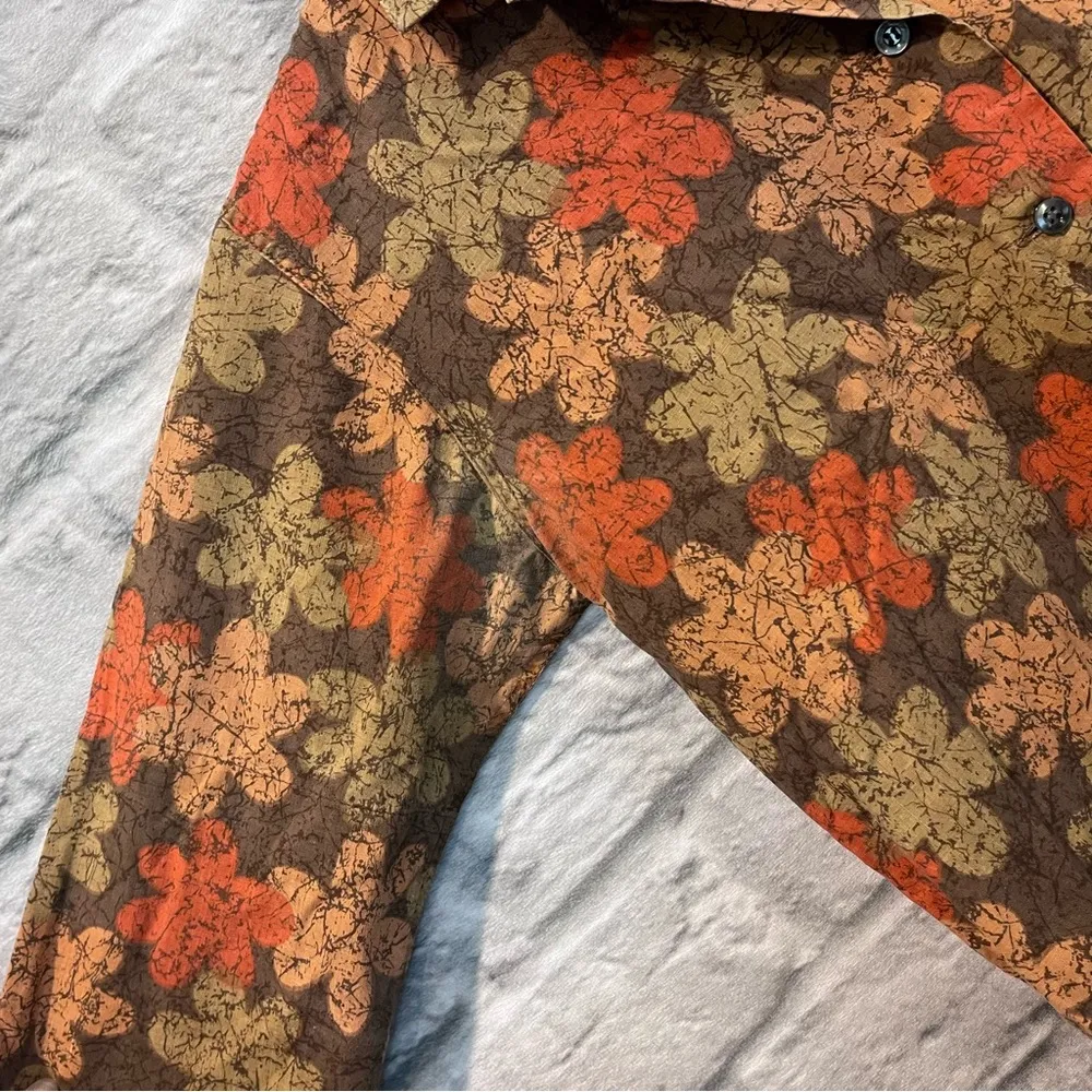 Vintage 70’s Shapely Classic Women’s XS Autumn Floral 1/2 Sleeve Button Up Top - Image 5