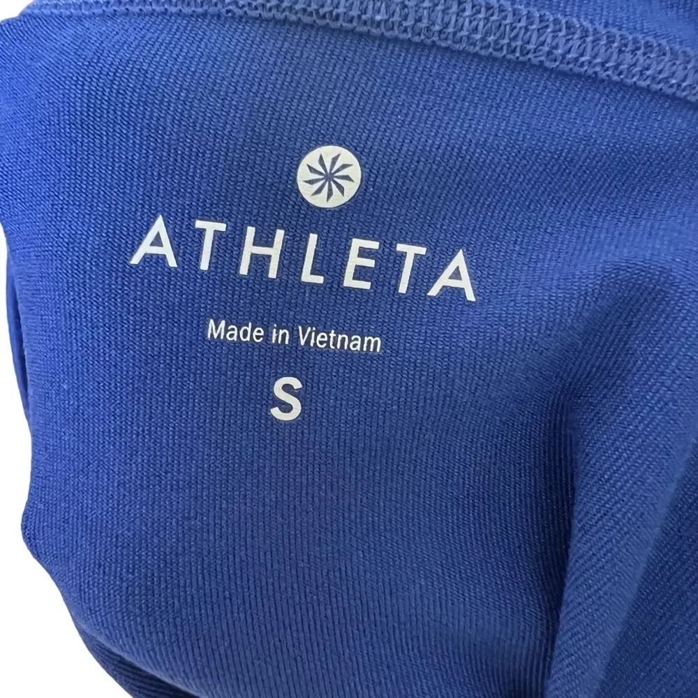 ATHLETA Queens Luscious Long Sleeve Crew - Image 6