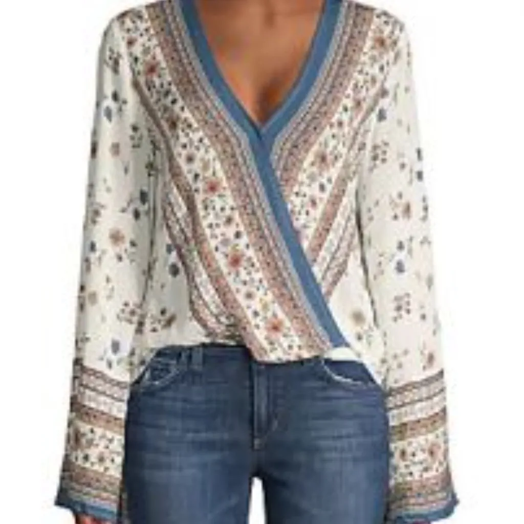 Lost + Wander Tulum Bell Sleeve Floral V-Neck Long Sleeve Women's Top Sz S - Image 2