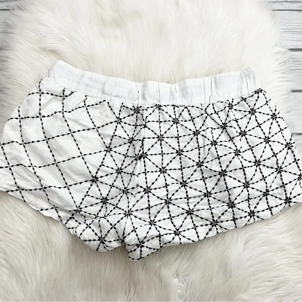 Lou & grey  Black and white pj shorts - Image 2