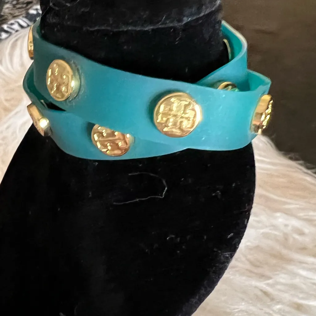 Tory Burch Logo Studded Jelly Wrap  
Turquoise Bracelet - Image 10