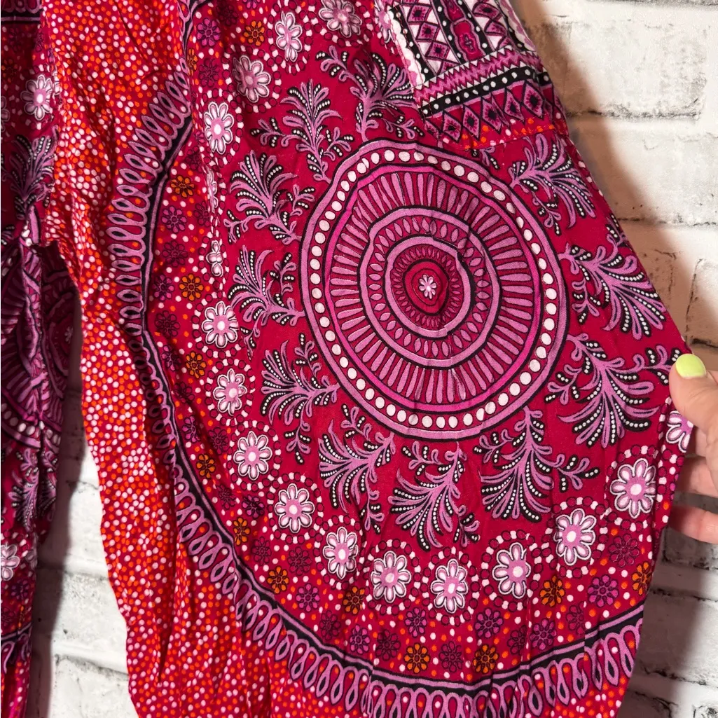 Vibrant Pink and Red Wide Leg Jumpsuit with Flowing Design‎ Size M - Image 2