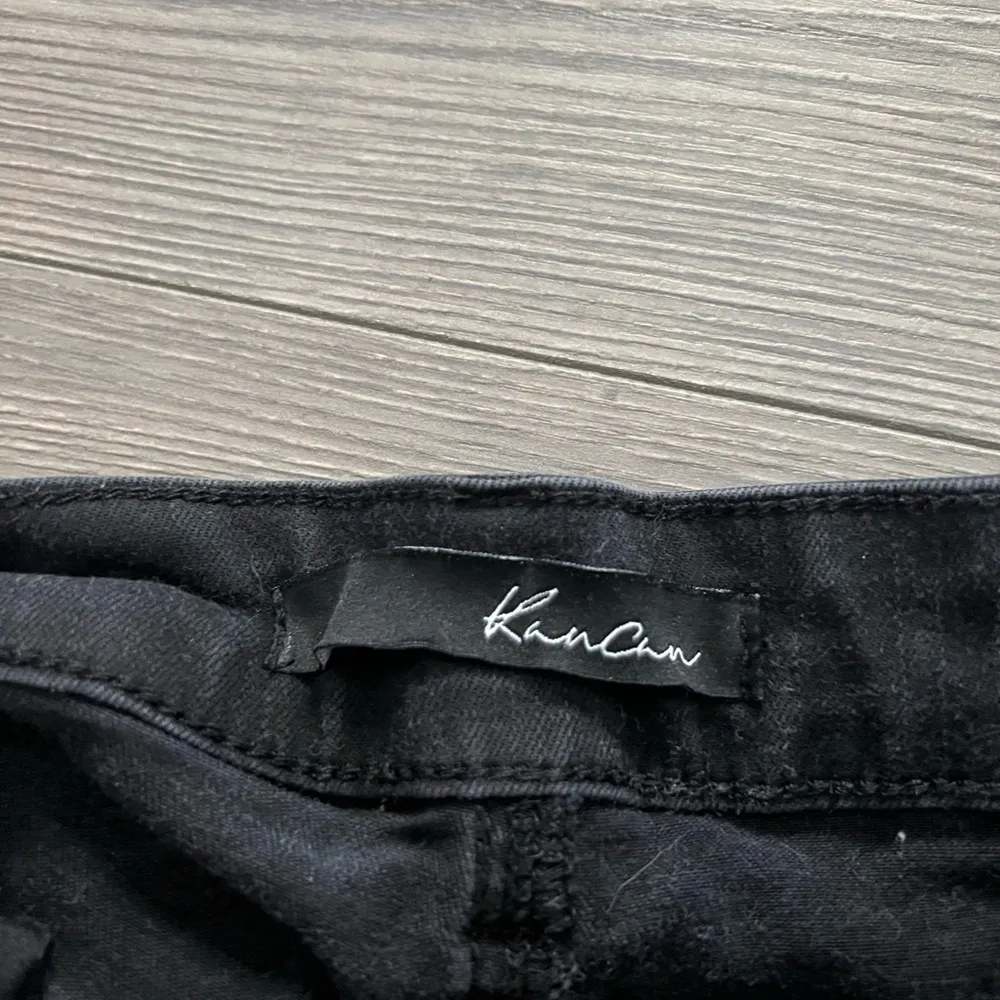 KANCAN black shorts Size 28 - Image 3