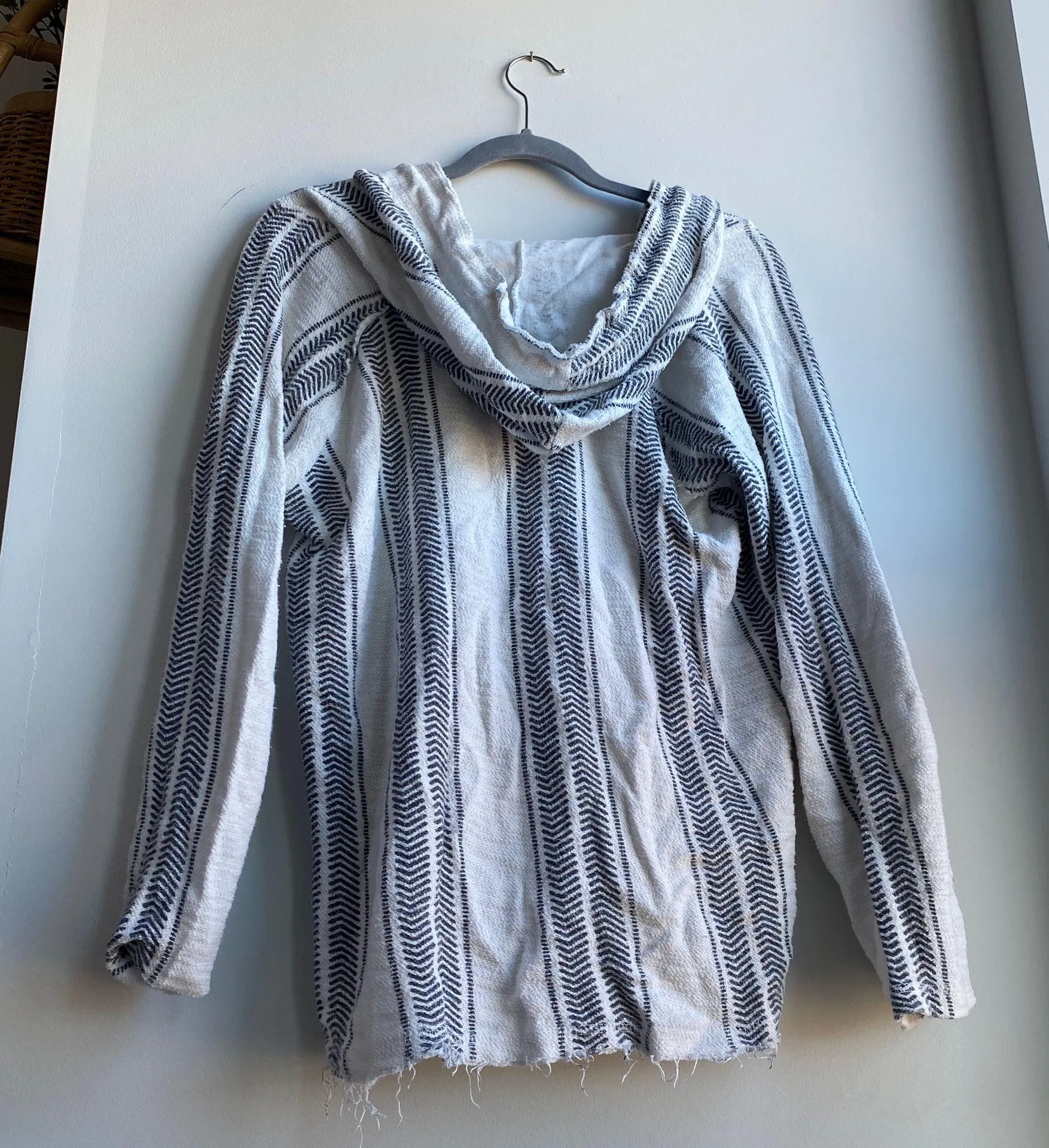 Boutique Beach Pullover White Size M - Image 2