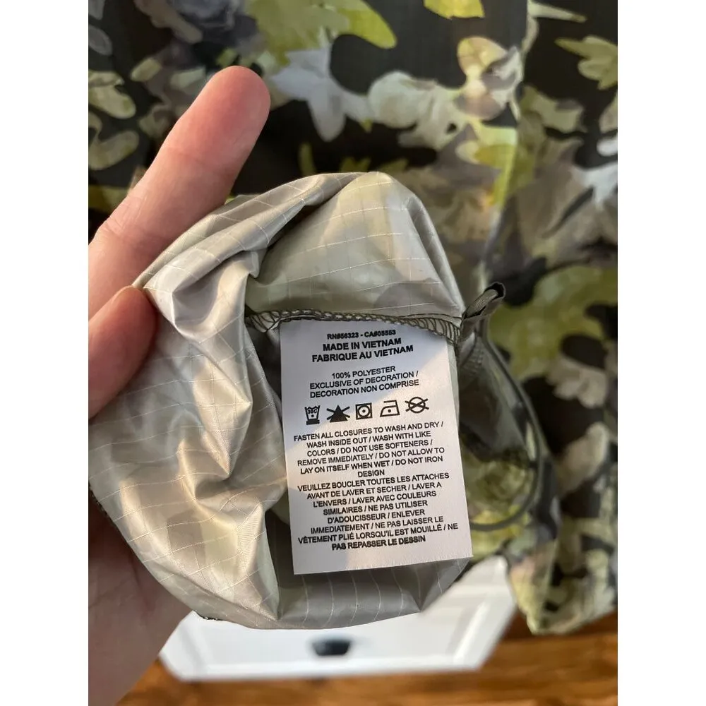 Nike Women Sportwear Full Zip Jacket Floral Camo Windbreaker Oversize Sz 1x plus - Image 10