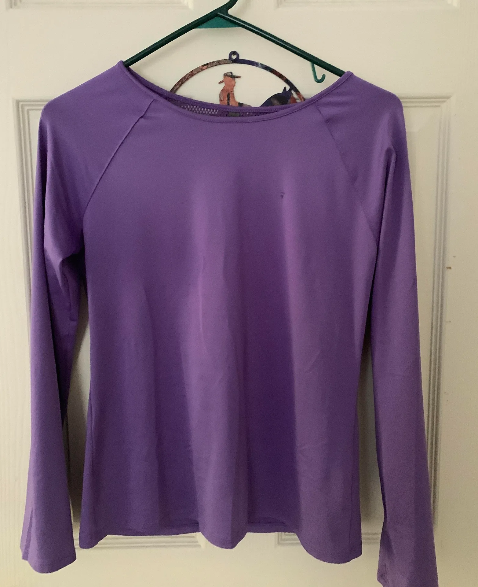 Long Sleeve Athletic Top - Image 3