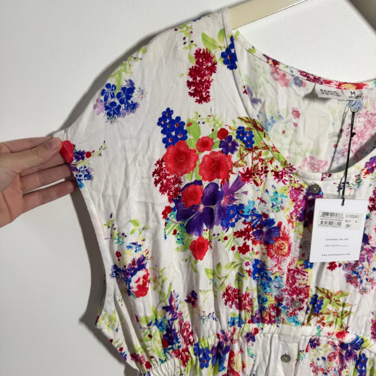 SomeDays Lovin Dress M Cream Floral NWT Button Down Front Slit Maxi Boho Concert - Image 4