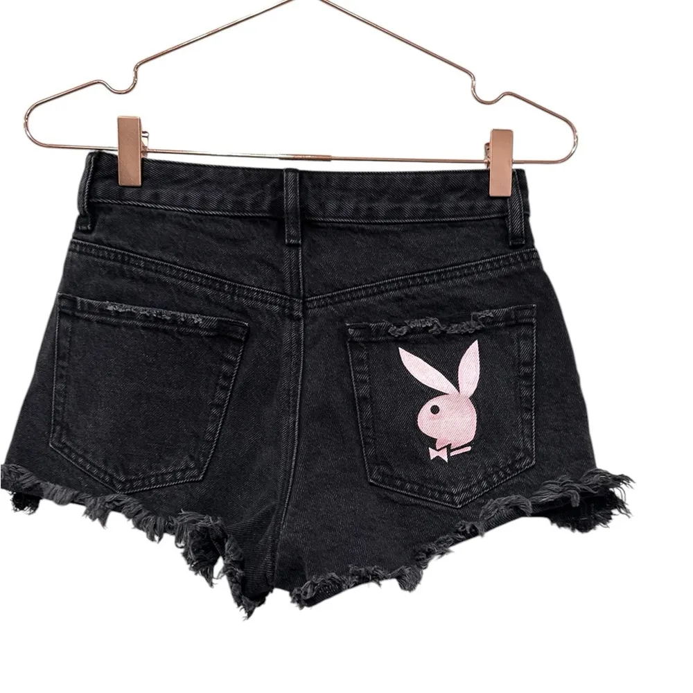 Pacsun/playboy black jean shorts with pink playboy bunny - Image 5