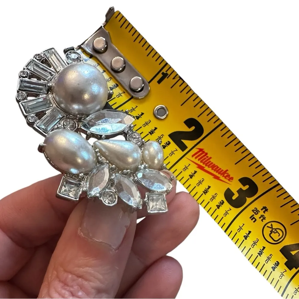 Edgy Pearl and Stone 2 Finger Ring Size 5.5 Silver - Image 11