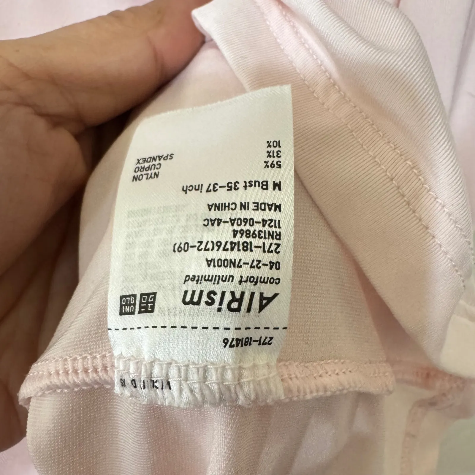 Uniqlo AIRism babydoll pink Camisole M V-Neck Spaghetti Strap Innerwear OLDSTOCK - Image 7
