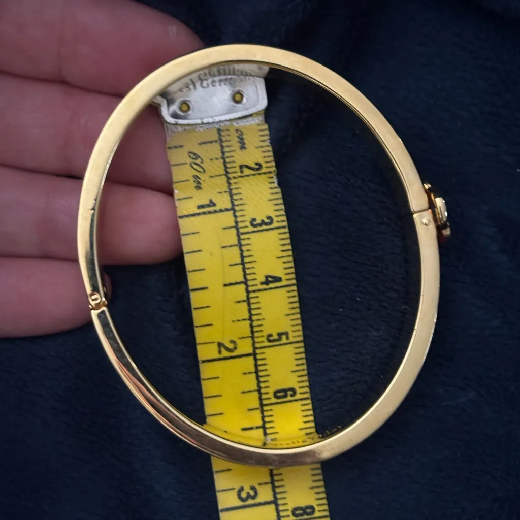 Stella & Dot Lindsey Orange Enamel Infinity Knot Gold Tone Bangle Bracelet - Image 7