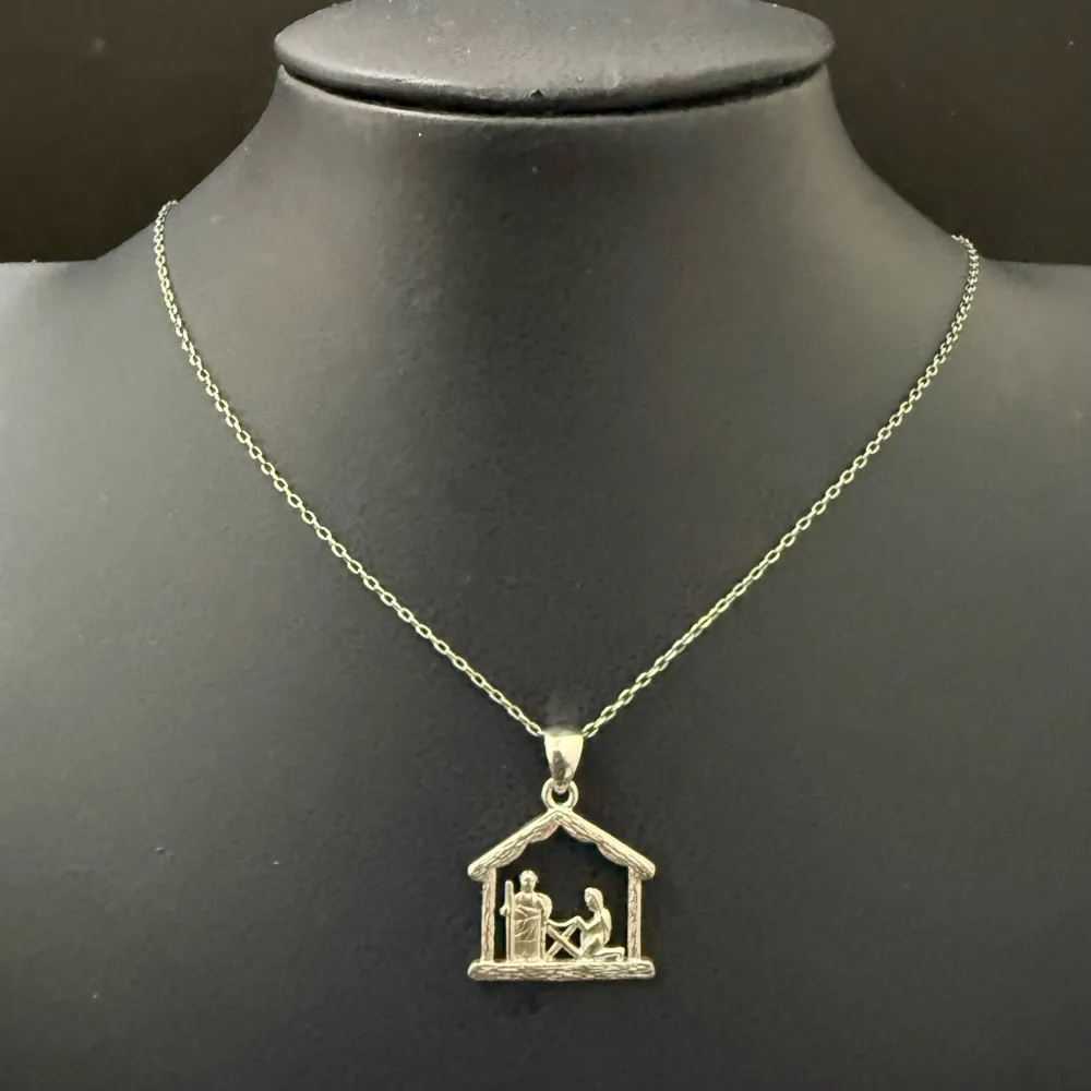 Vintage 925 Sterling Silver Nativity Scene Pendant 18” Necklace 3g. - Image 2