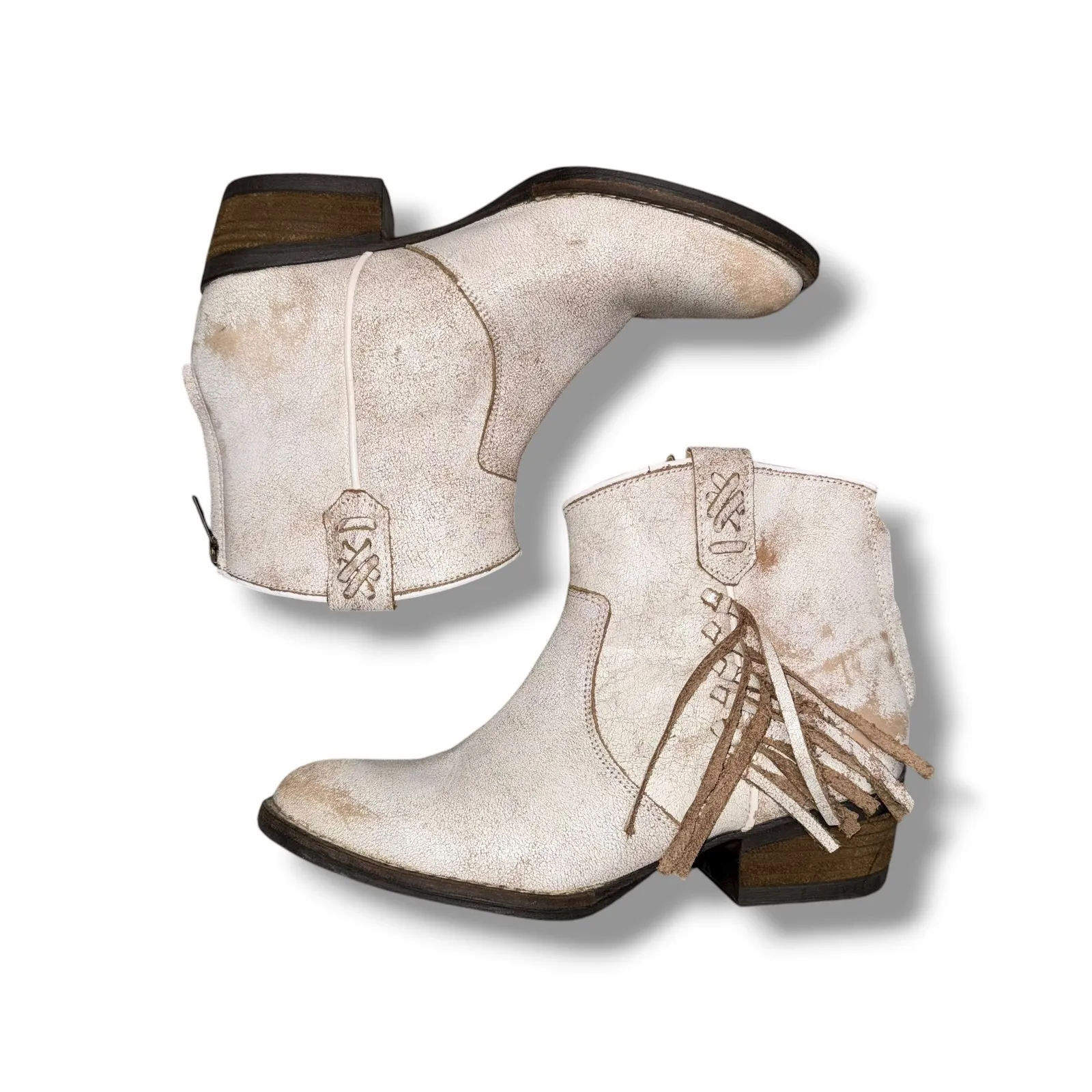 Very Volatile Women's White Distressed Leather Ankle Boots Tassel Fringe Zip 7.5 - Image 3