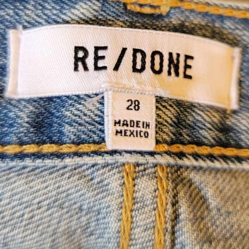 RE/DONE  70's High-Waisted Splashed Bleached Effect Denim Shorts 28 NEW - Image 3