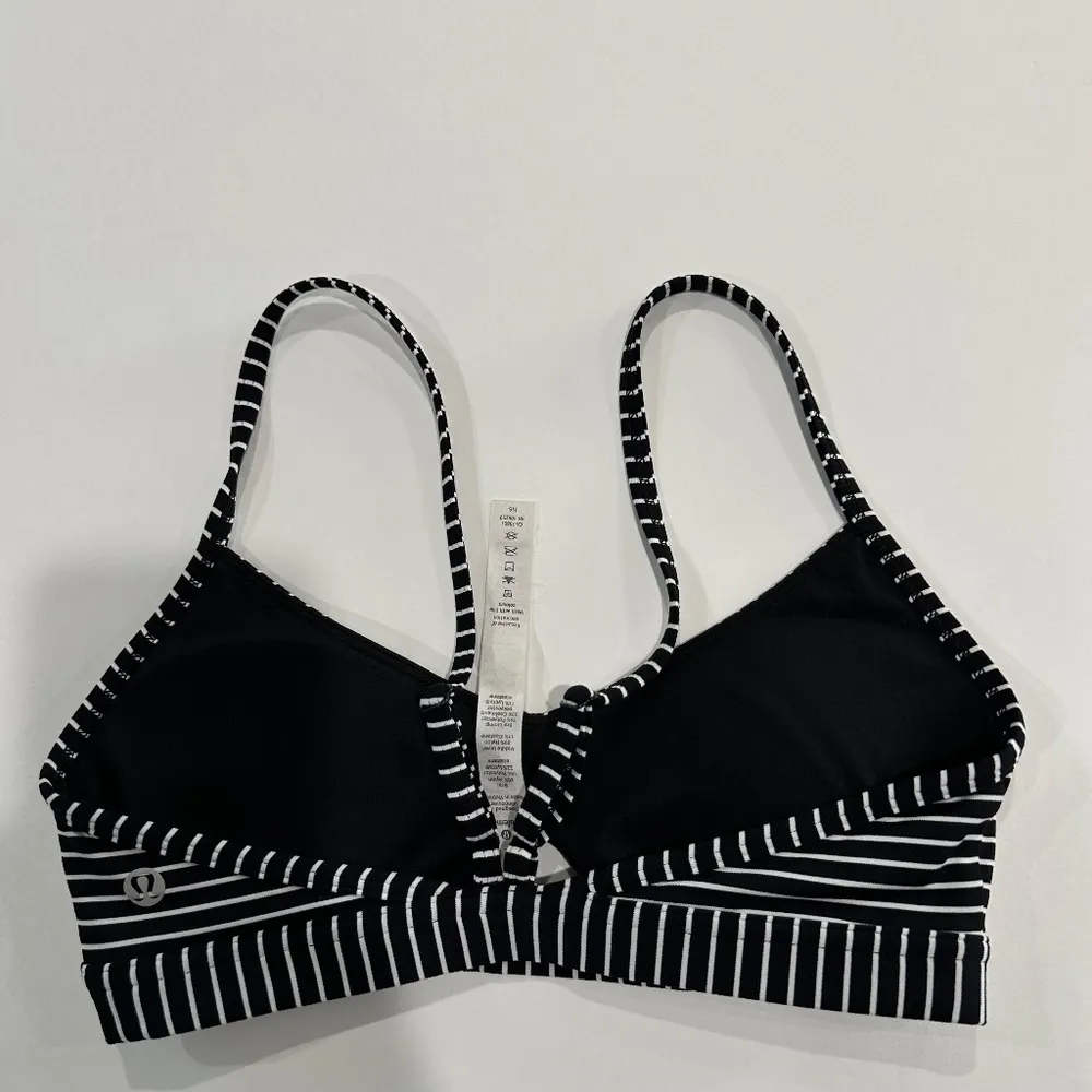 Lululemon Deeper‎ Breath Bra Size 2. - Image 8