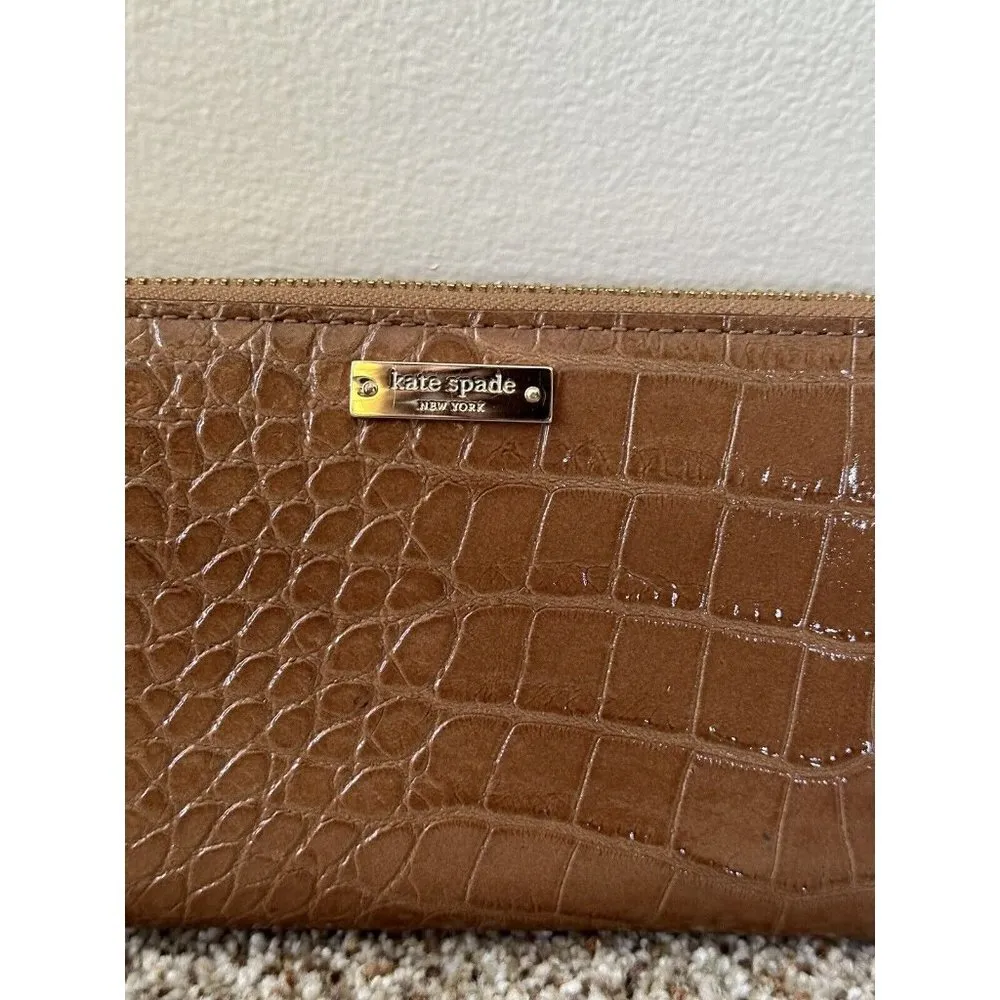 KATE SPADE LARGE CONTINENTAL ZIP AROUND LEATHER  WALLET CLUTCH COGNAC BROWN - Image 6