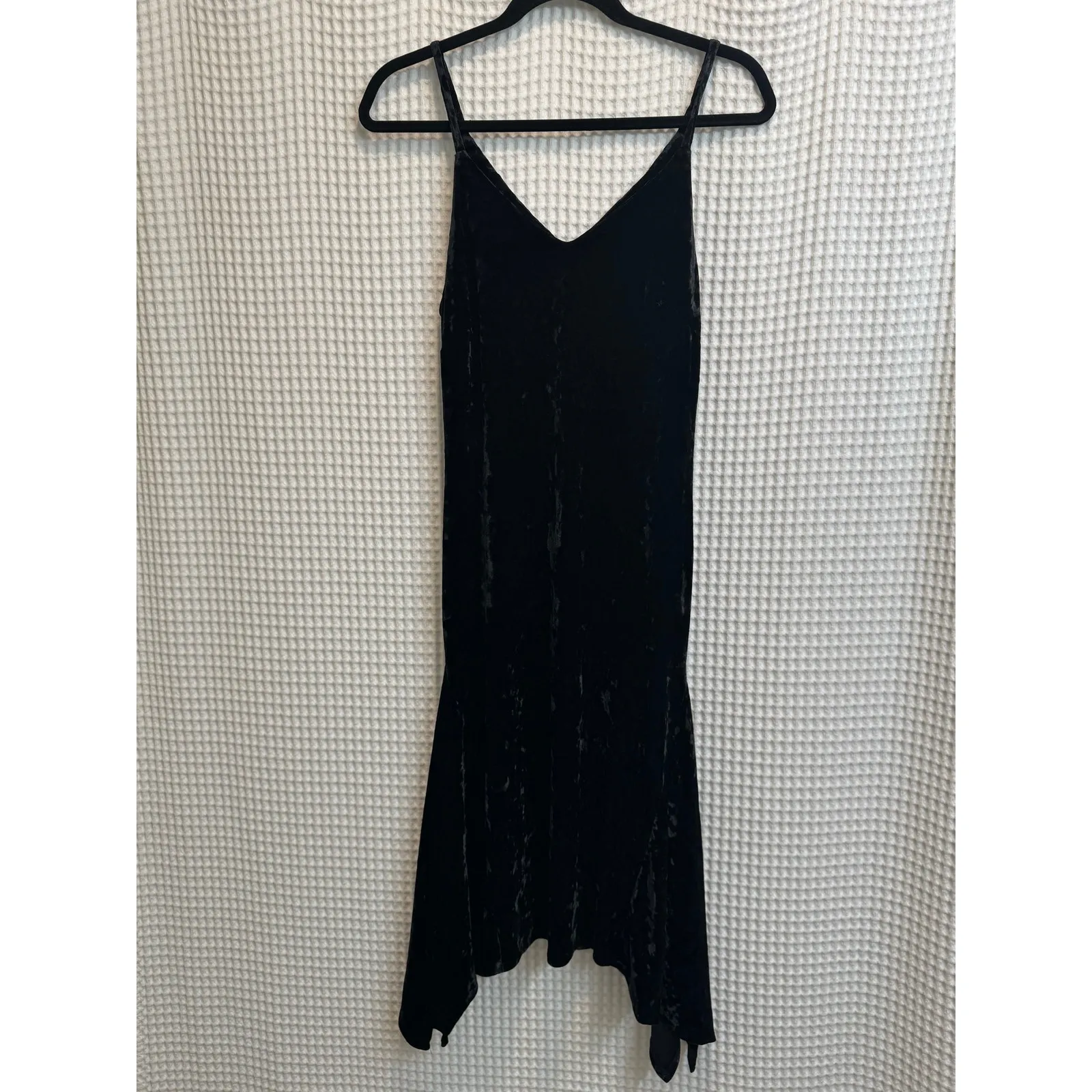 Leith Crushed Velvet Midi V Neck Flared Hem Black Cocktail Dress Extra Small - Image 4