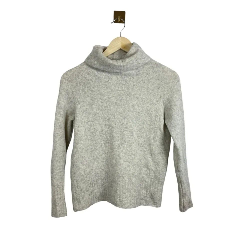 Aritzia Babaton Plutarch Wool/Yak Turtleneck Sweater in Grey Size XS - Image 6