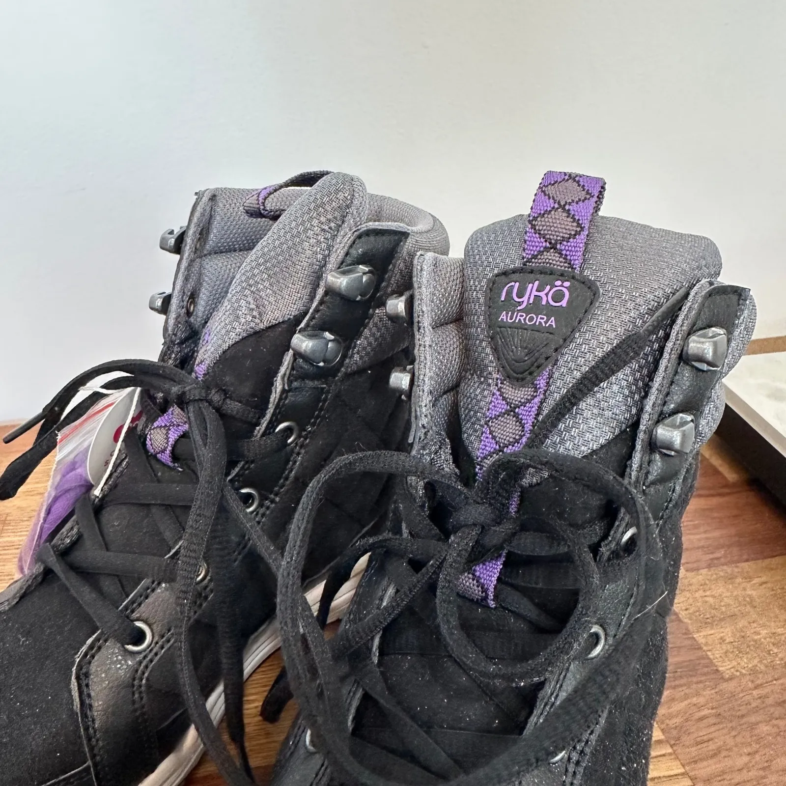 RYKA Womens Boots 7 Water Repellant Ankle Lace Outerwear Chukka Quilted Black - Image 4