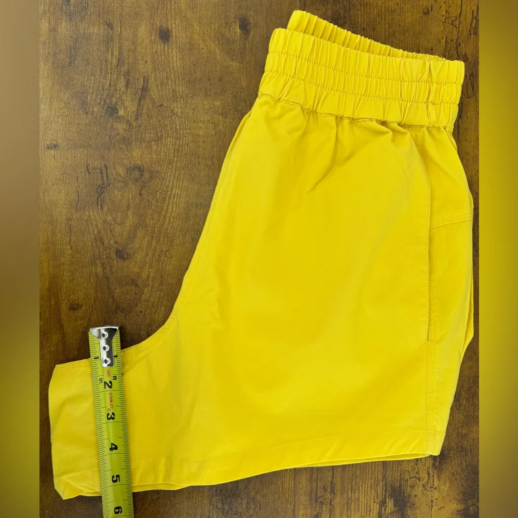 NWT Universal Standard Sunny Yellow High Waist Shorts Women's 4XS (00-0 / XS) - Image 9