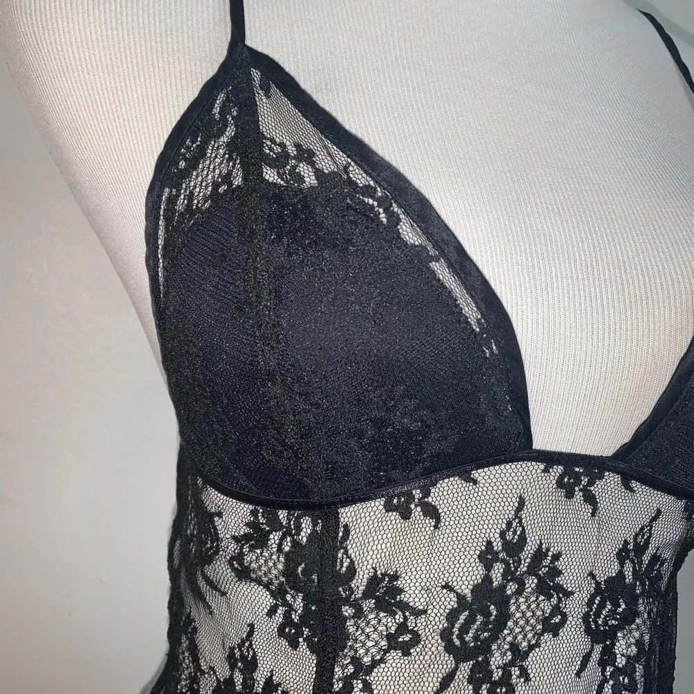 Victoria’s Secret very sexy lace lingerie - Image 6