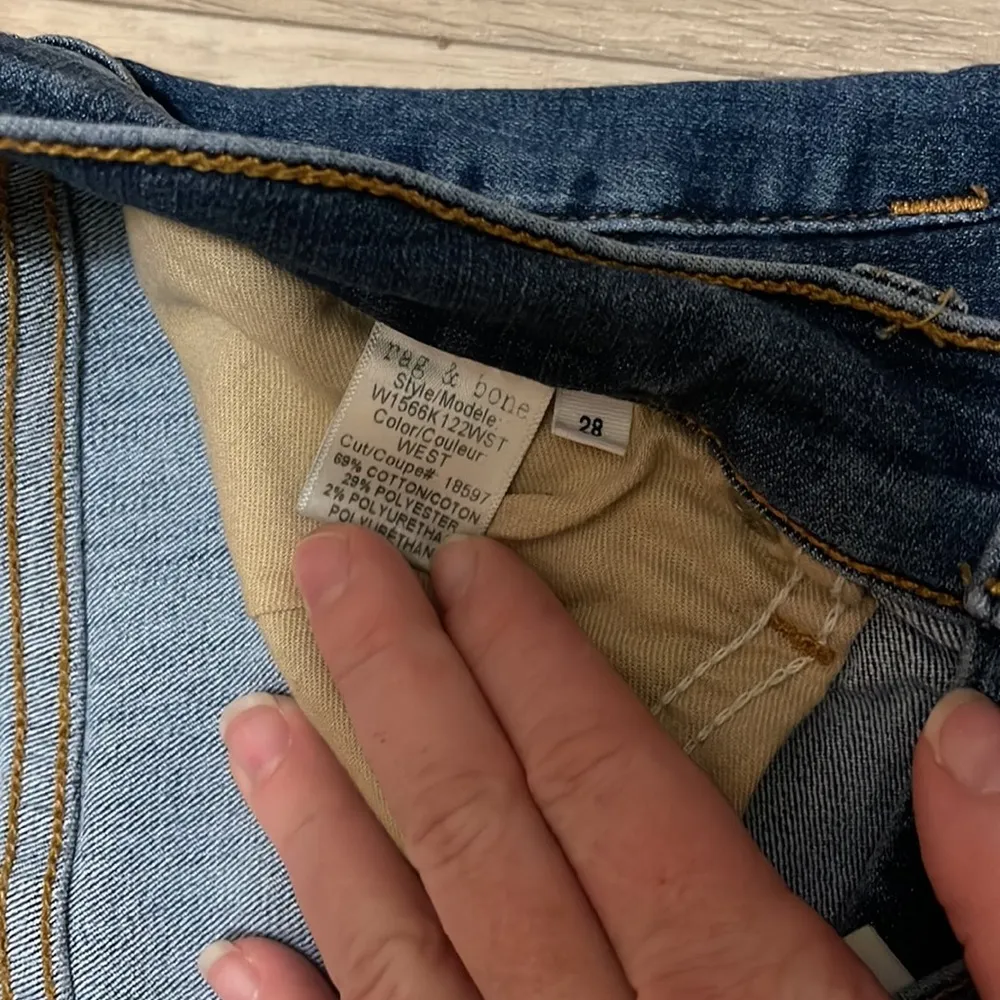 Rag & bone high rise skinny jeans size 28 - Image 3