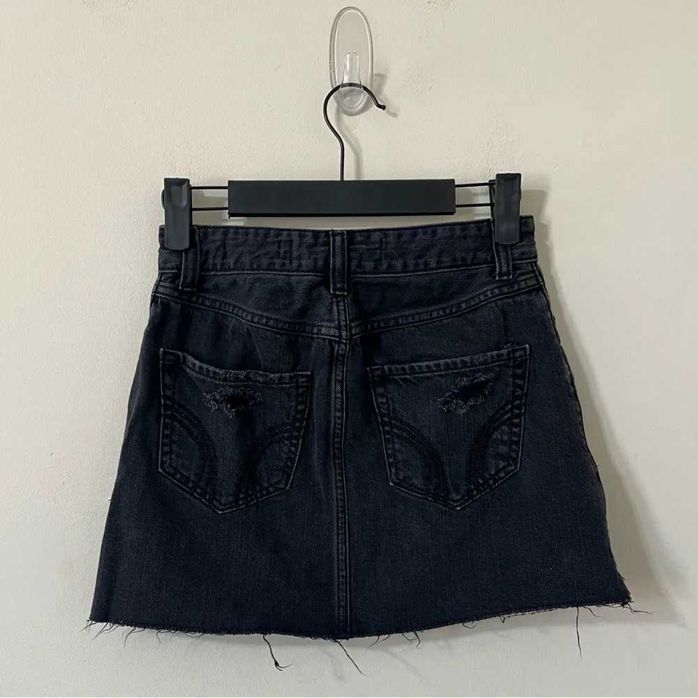 Hollister Black Faded Wash Distressed High-Rise Skirt Size 00 - Image 6