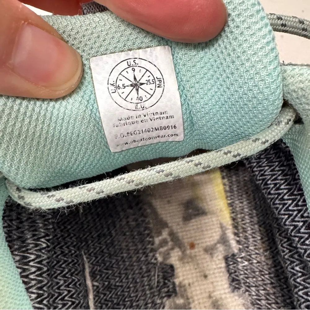 Oboz Grey Mint Green Hiking Shoes Womens 9 Gorpcore Outdoorsy Casual Lace Up Gray - Image 12