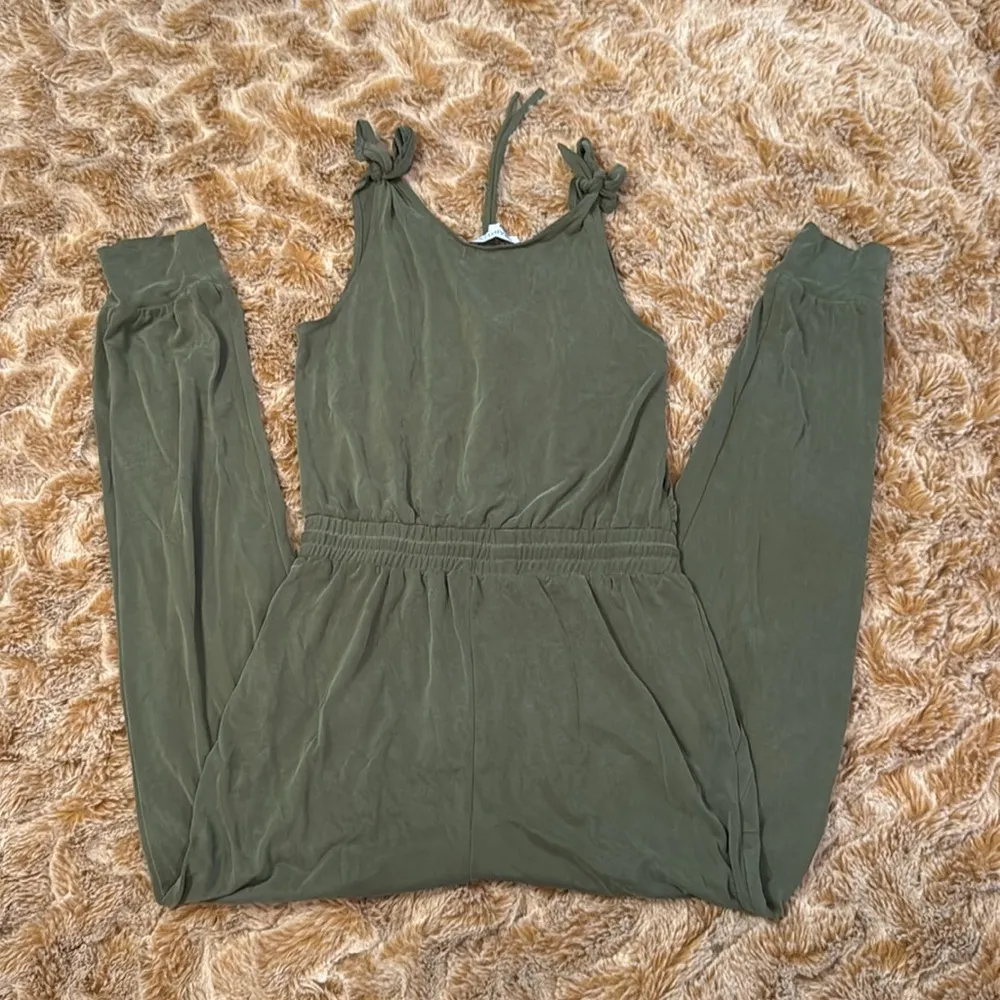 Hearthloom Olive Green Sleeveless Jumpsuit size XS - Image 12