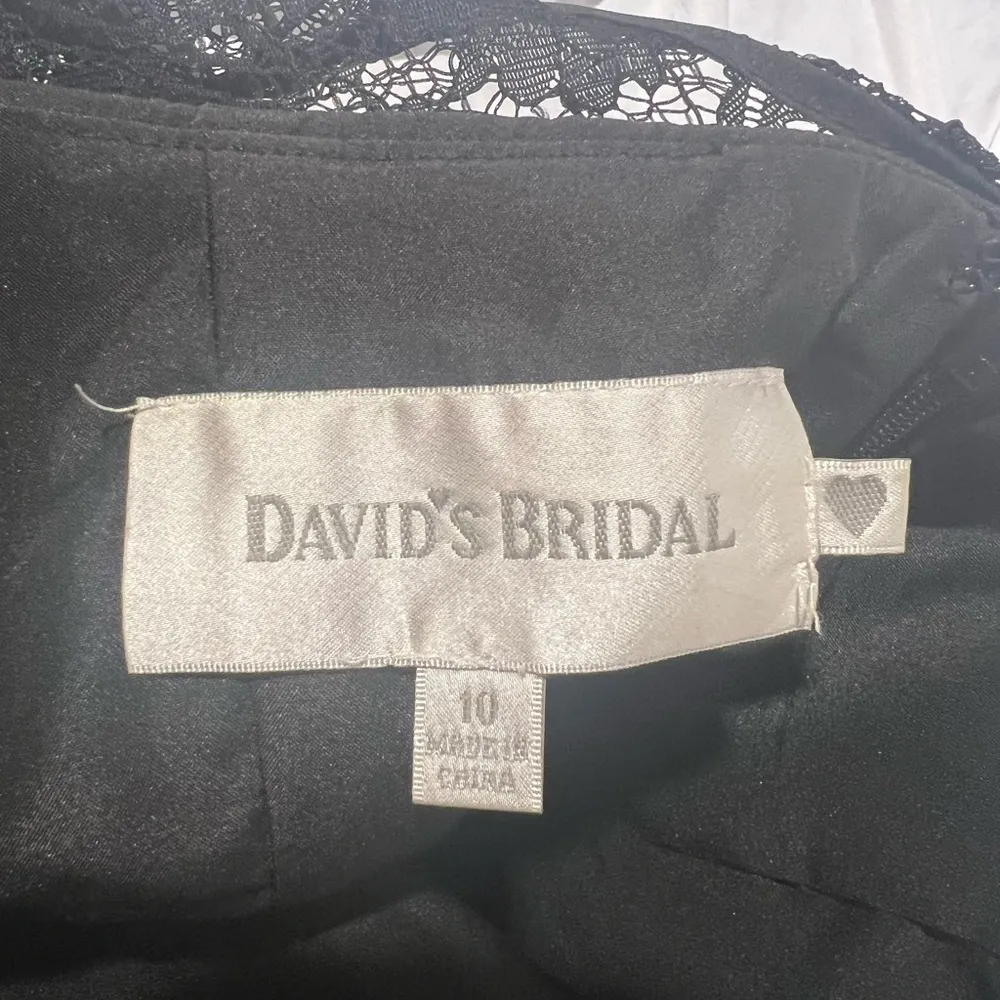 David’s Bridal Knee Length Lace 3/4 Sleeve Dress | 10 - Image 9