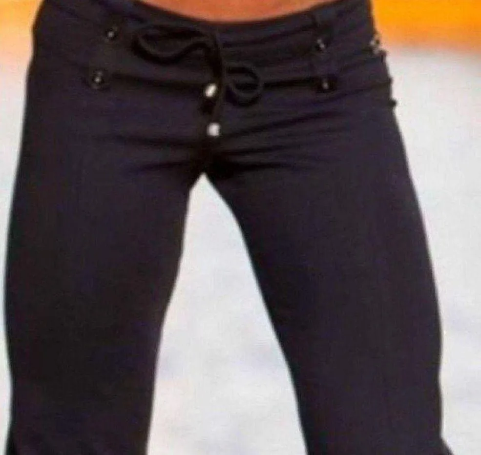 Activewear Flare Bootcut pant with drawstring - Image 3